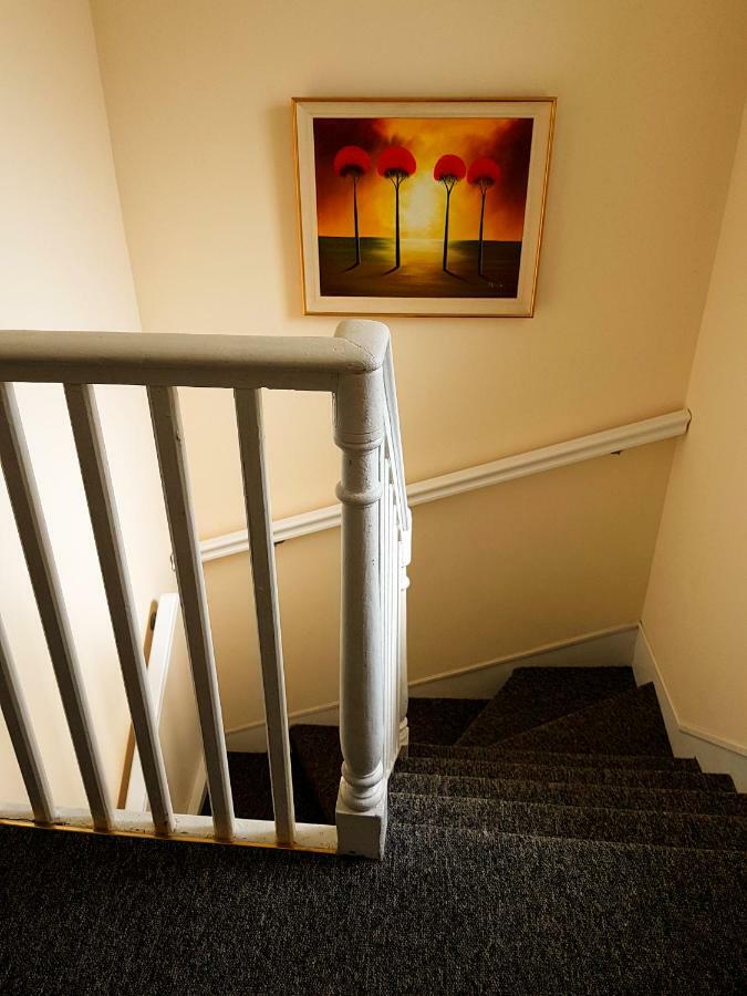 Townhouse In Centre Of Cobh Apartment Bagian luar foto